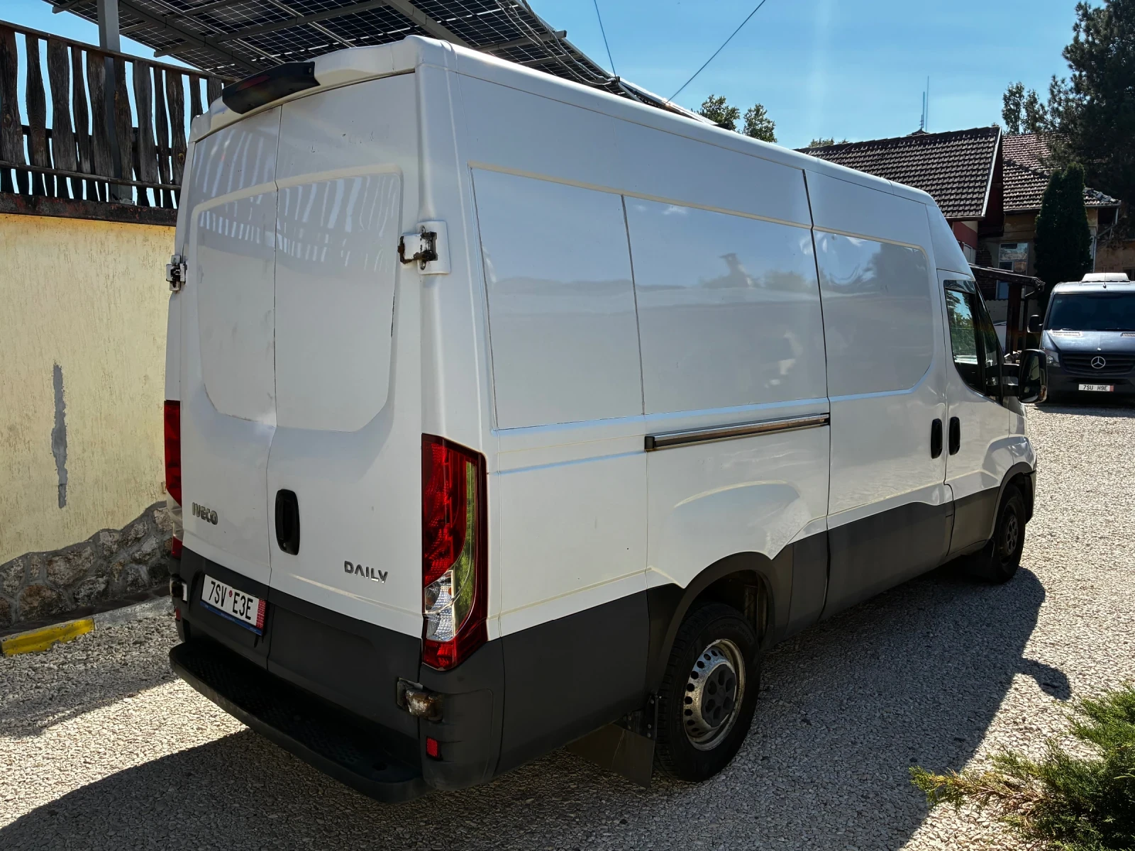 Iveco Daily 35-180, снимка 6 - Бусове и автобуси - 56181677
