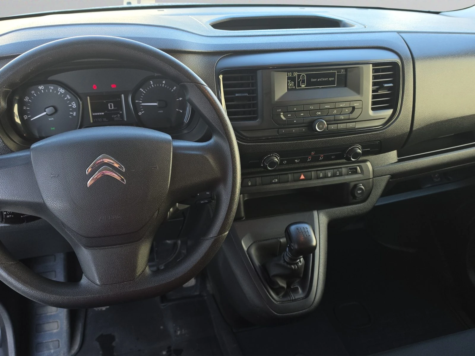 Citroen Jumpy Fourgon L3 1, 5 BlueHDi 100 S&S BVM6 E6.4//2301246 | Mobile.bg � ����������� 9