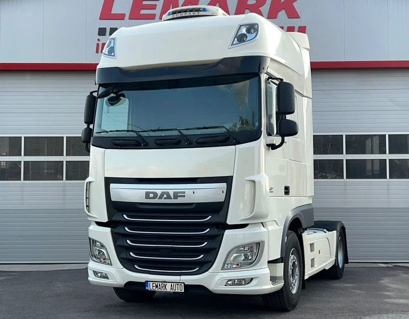 Daf XF 106 SUPER SPACE CAP AUTOMATIK RETARDER EVRO 6, снимка 3 - Камиони - 49586965