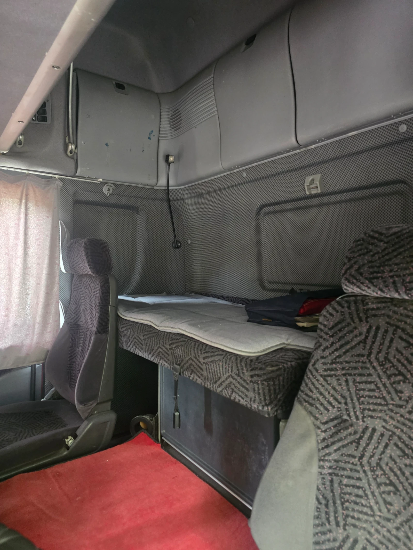 Scania 124 L, снимка 2 - Камиони - 56641681