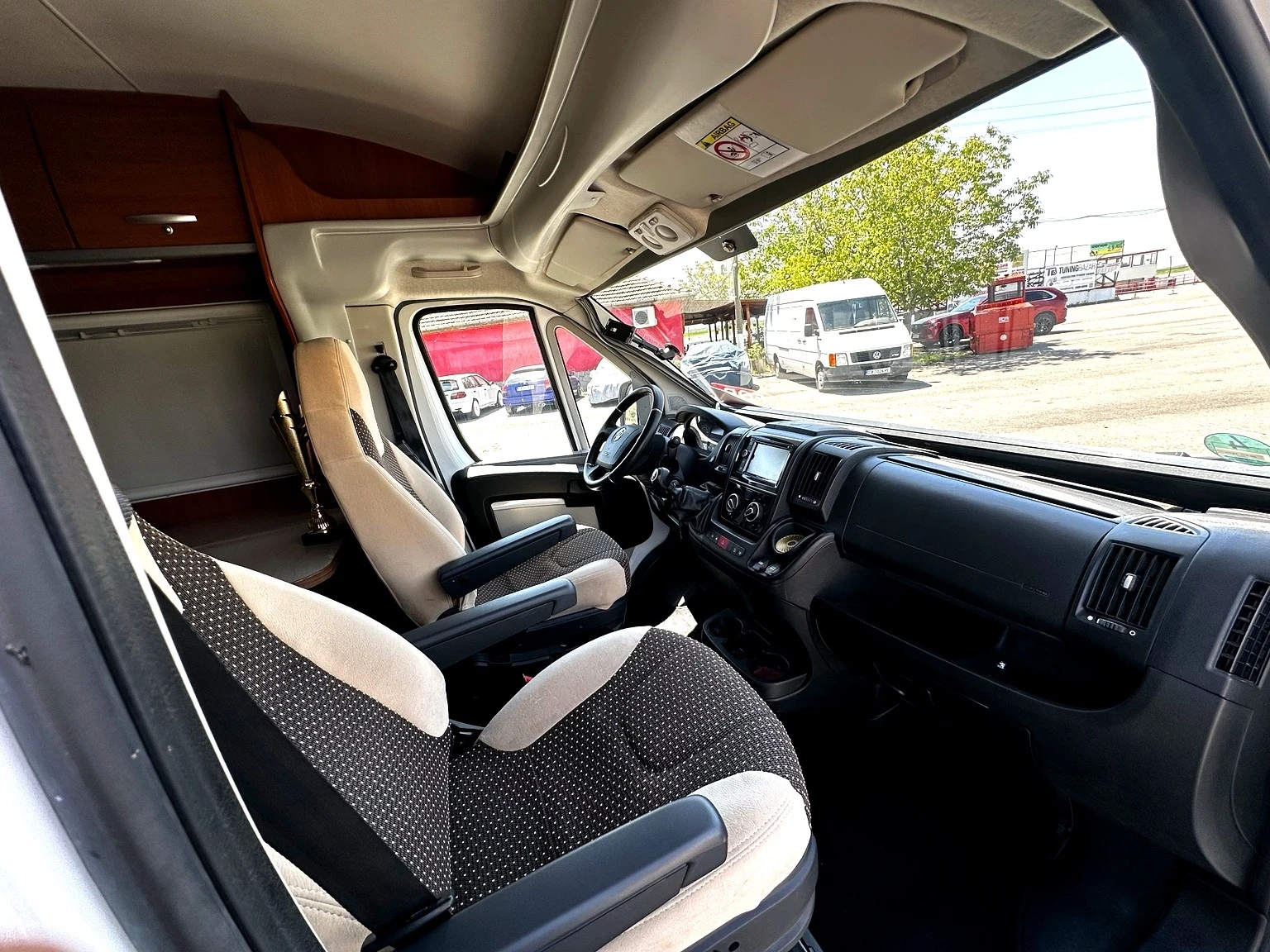 Кемпер Fiat Ducato, снимка 8 - Каравани и кемпери - 54481132