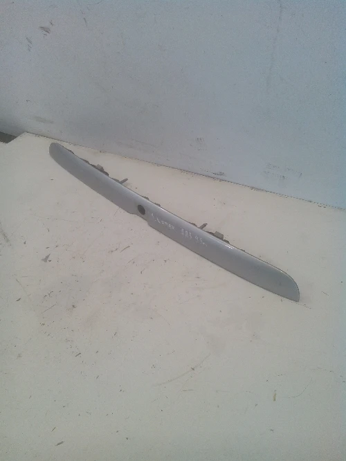 Лайсна заден капак Ауди А3 2врати