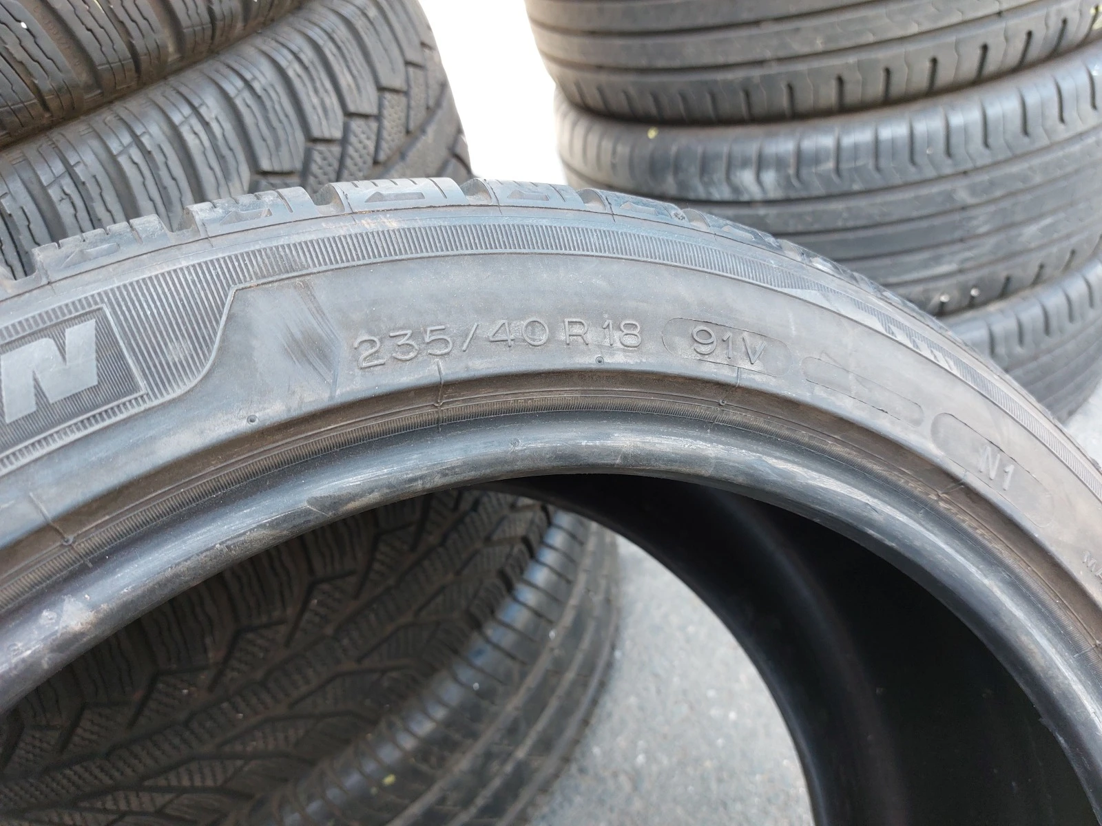 ���� 235/40R18 | Mobile.bg � ����������� 6
