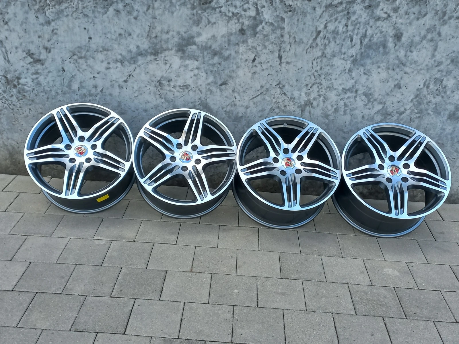   Porsche | Mobile.bg   14