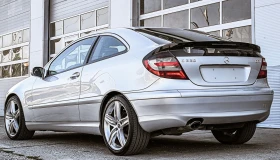 Mercedes-Benz C 220 CDI FACELIFT AMG КОЖА, снимка 4