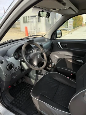 Peugeot Partner 1.6HDI 90кс КЛИМАТИК - 2800 € / 5476.32 лв. - 96460104 12
