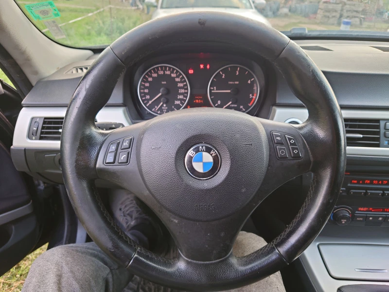 BMW 320 163 коня, снимка 8 - Автомобили и джипове - 49474323