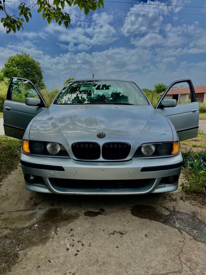 BMW 525, снимка 1 - Автомобили и джипове - 46065362