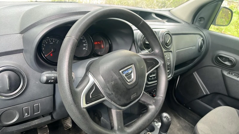 Dacia Dokker, снимка 6 - Автомобили и джипове - 49843030