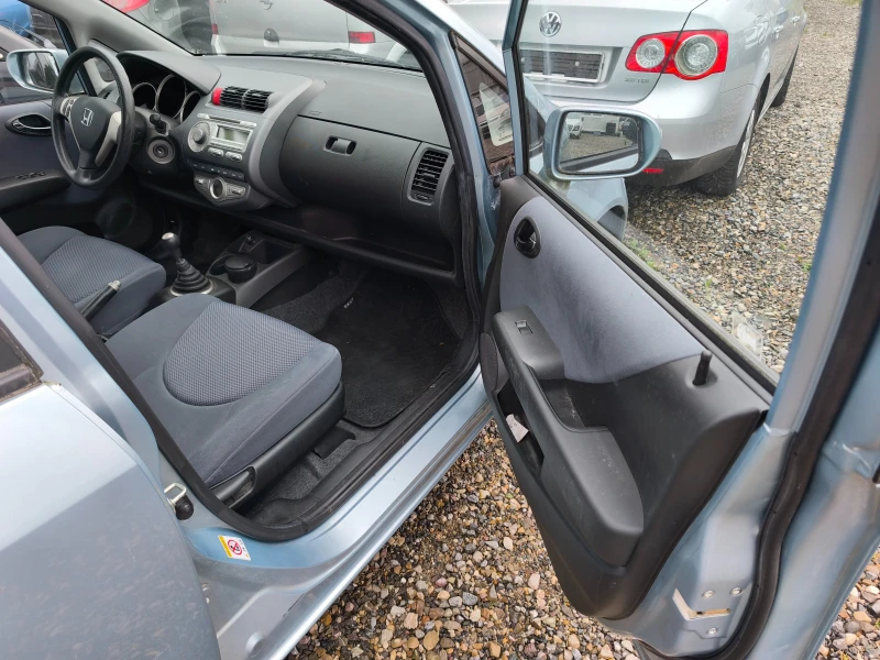 Honda Jazz 1.4 Фейса, снимка 11 - Автомобили и джипове - 50274377