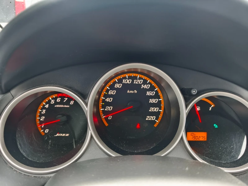 Honda Jazz 1.4 Фейса, снимка 14 - Автомобили и джипове - 50274377