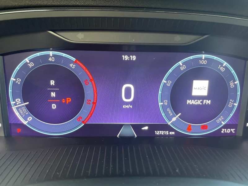 Skoda Octavia Style 2.0TDI, DSG, 150к.с., LED Matrix, Digital, снимка 6 - Автомобили и джипове - 52182138