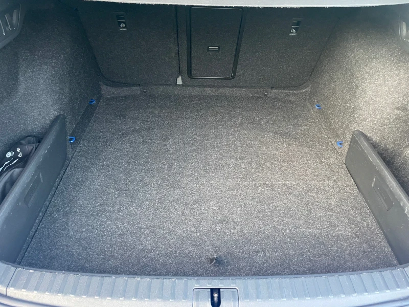 Skoda Octavia Style 2.0TDI, DSG, 150к.с., LED Matrix, Digital, снимка 17 - Автомобили и джипове - 52182138