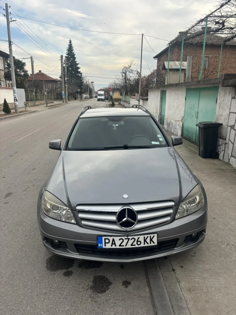 Mercedes-Benz C 220, снимка 9 - Автомобили и джипове - 52829698