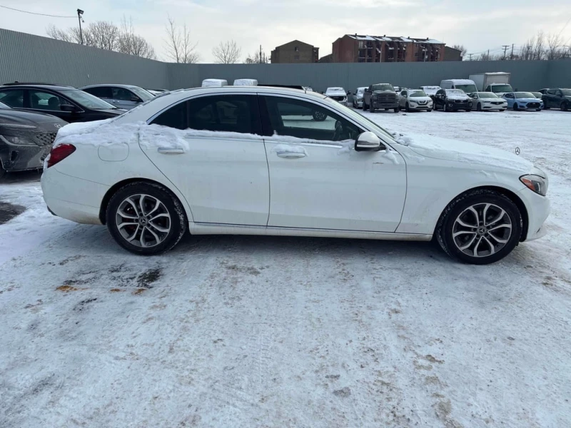 Mercedes-Benz C 300 * CARFAX * ЦЕНА ДО БГ, снимка 5 - Автомобили и джипове - 53382799