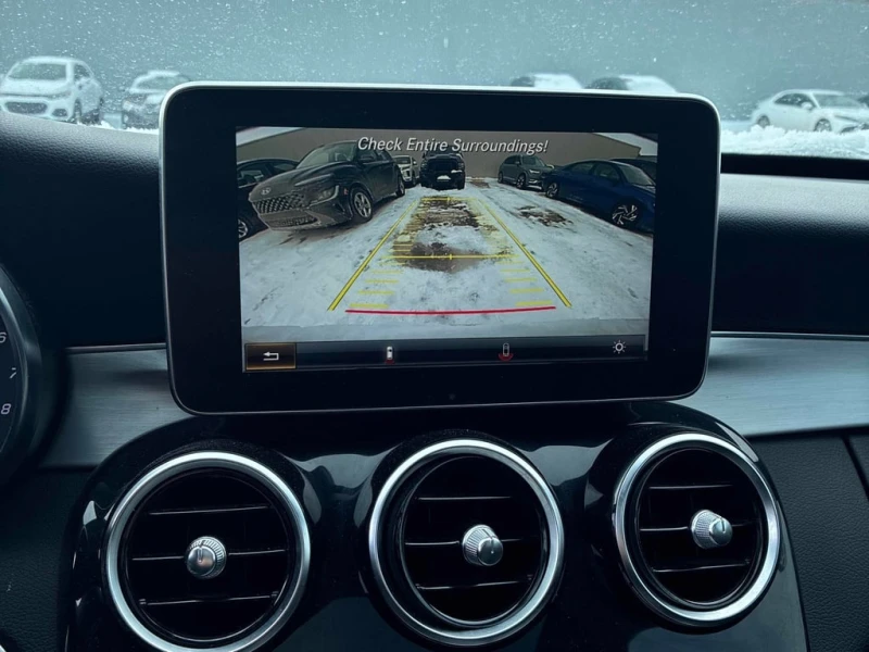 Mercedes-Benz C 300 * CARFAX * ЦЕНА ДО БГ, снимка 11 - Автомобили и джипове - 53382799