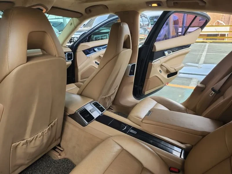 Porsche Panamera 4.8 - САМО 30% АВАНС, снимка 10 - Автомобили и джипове - 56255617