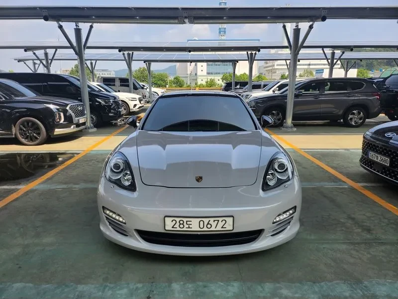 Porsche Panamera 4.8 - САМО 30% АВАНС