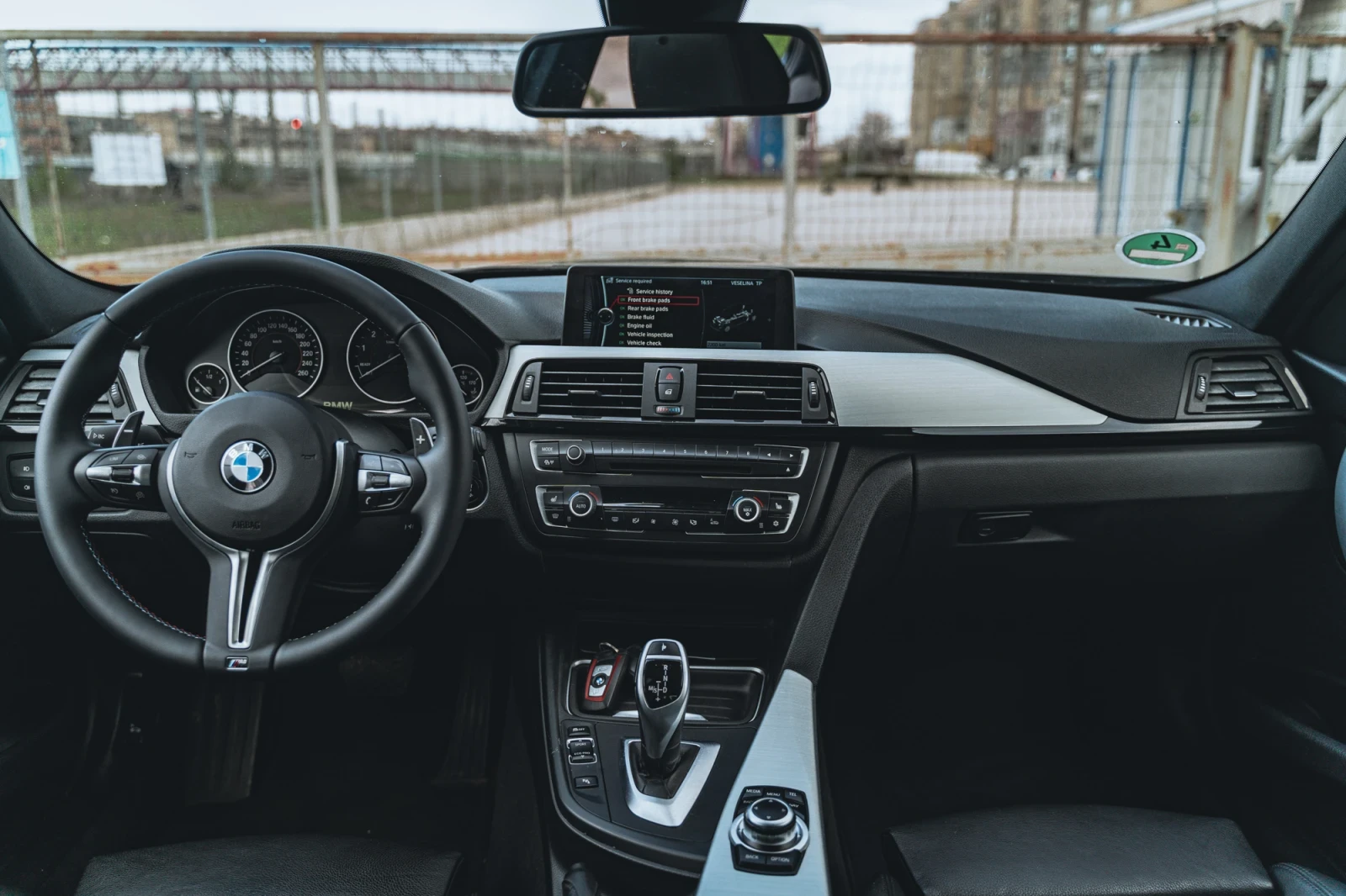 BMW 335 I - изображение 9