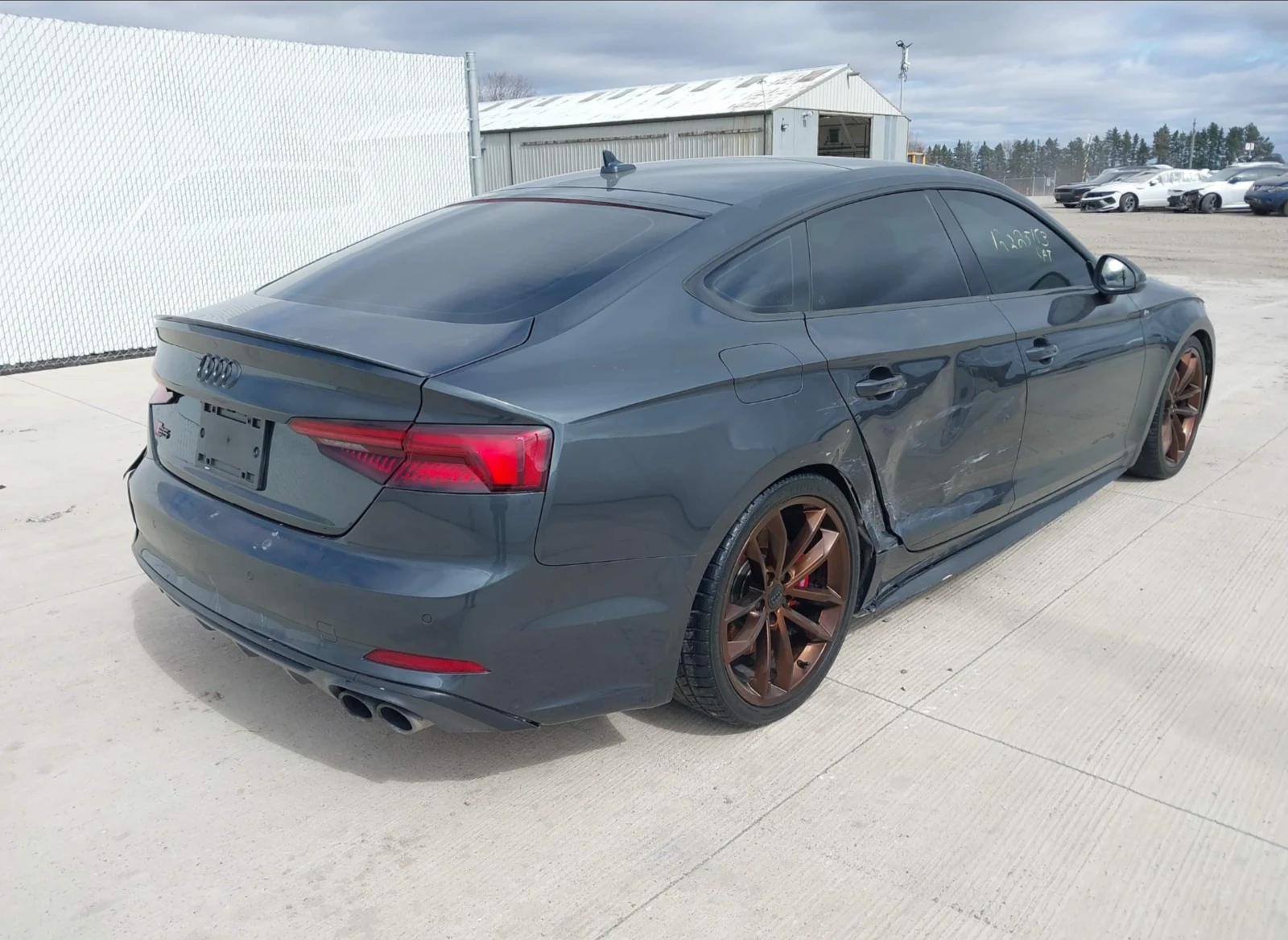 Audi S5 PREMIUM PLUS* HEADUP* BANG* DISTRONIC - изображение 6