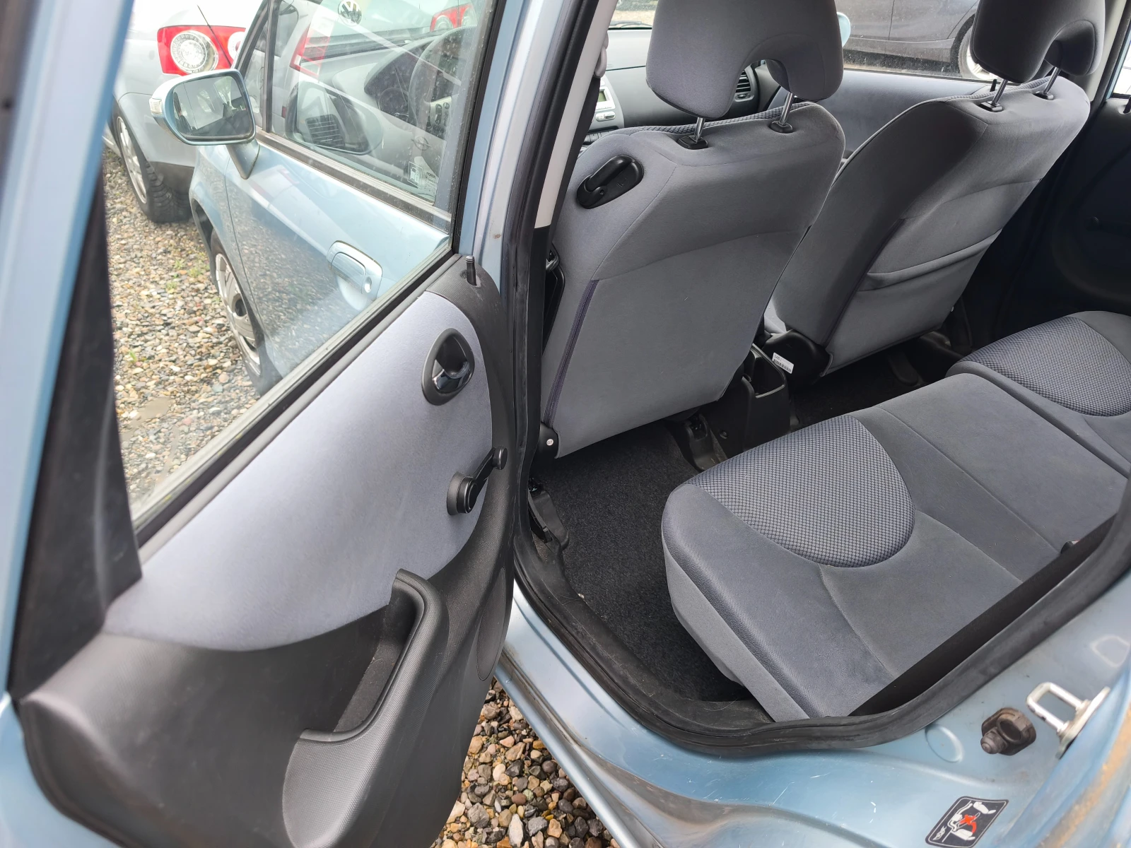 Honda Jazz 1.4 Фейса - изображение 9