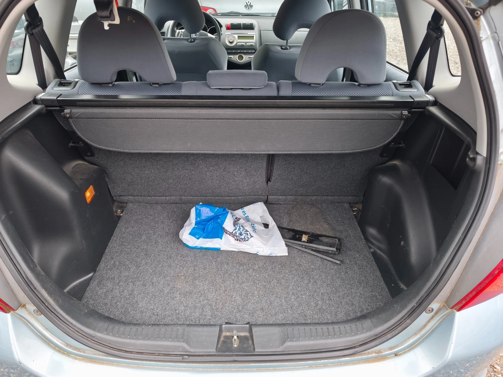 Honda Jazz 1.4 Фейса - изображение 7