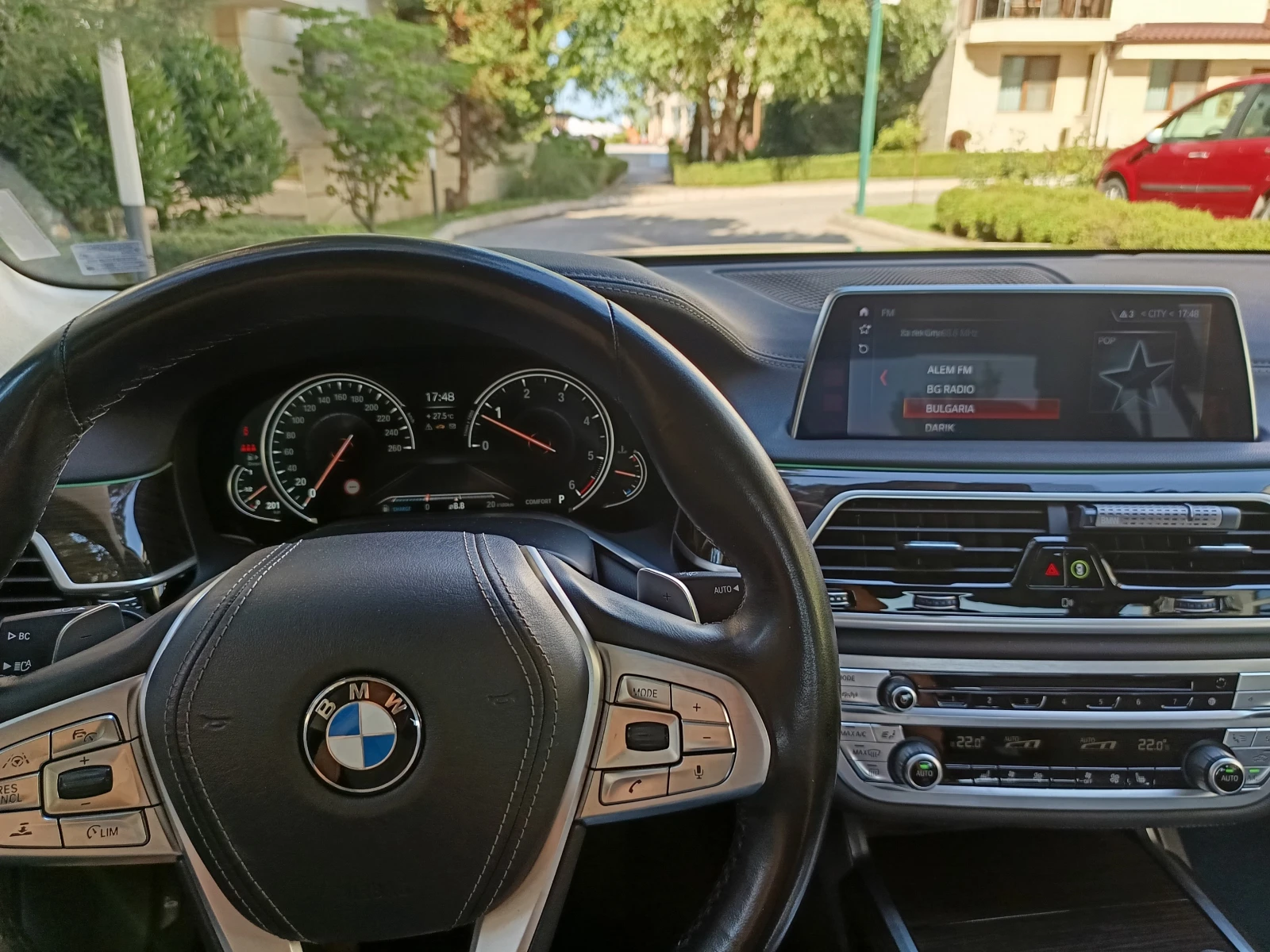 BMW 740  - изображение 10