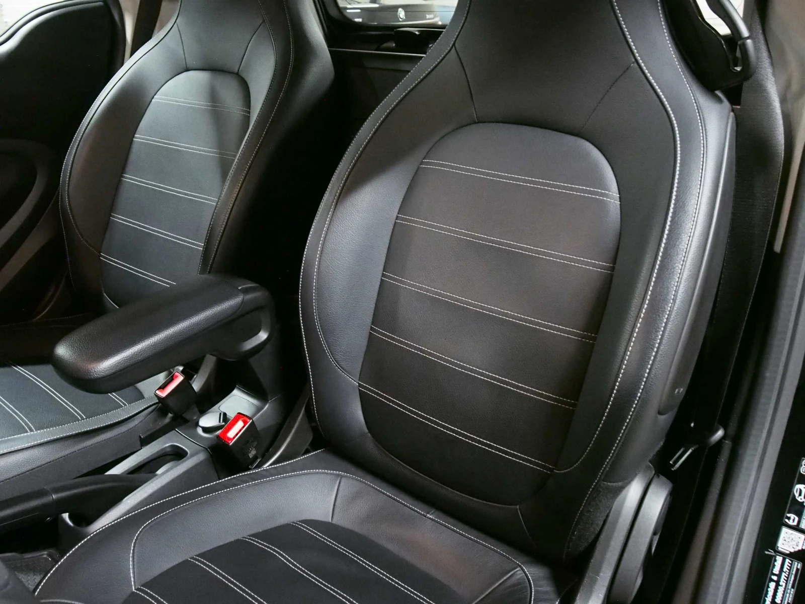 Smart Fortwo coupe EQ Brabus  Full LED | Mobile.bg   12