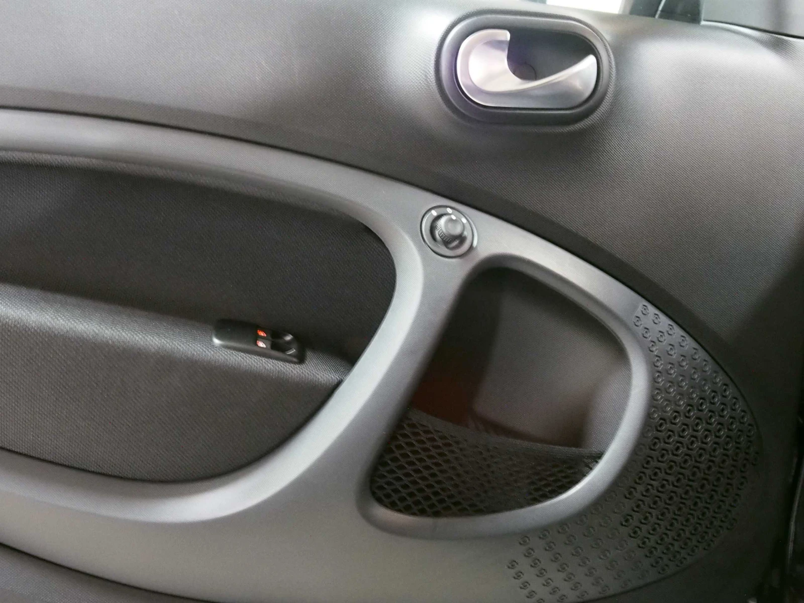 Smart Fortwo coupe EQ Brabus Панорама Full LED - изображение 10