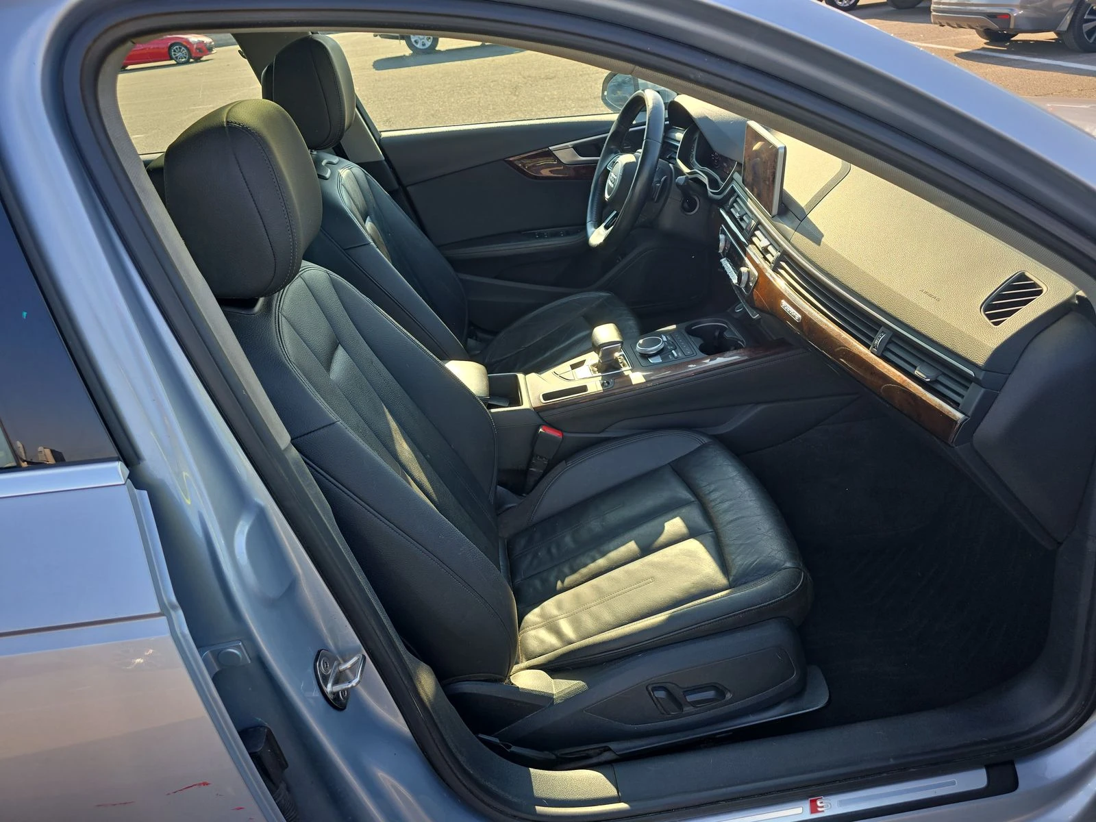 Audi A4 * CARFAX* БЕЗ ПЪРВОНАЧАЛНА*  - изображение 6