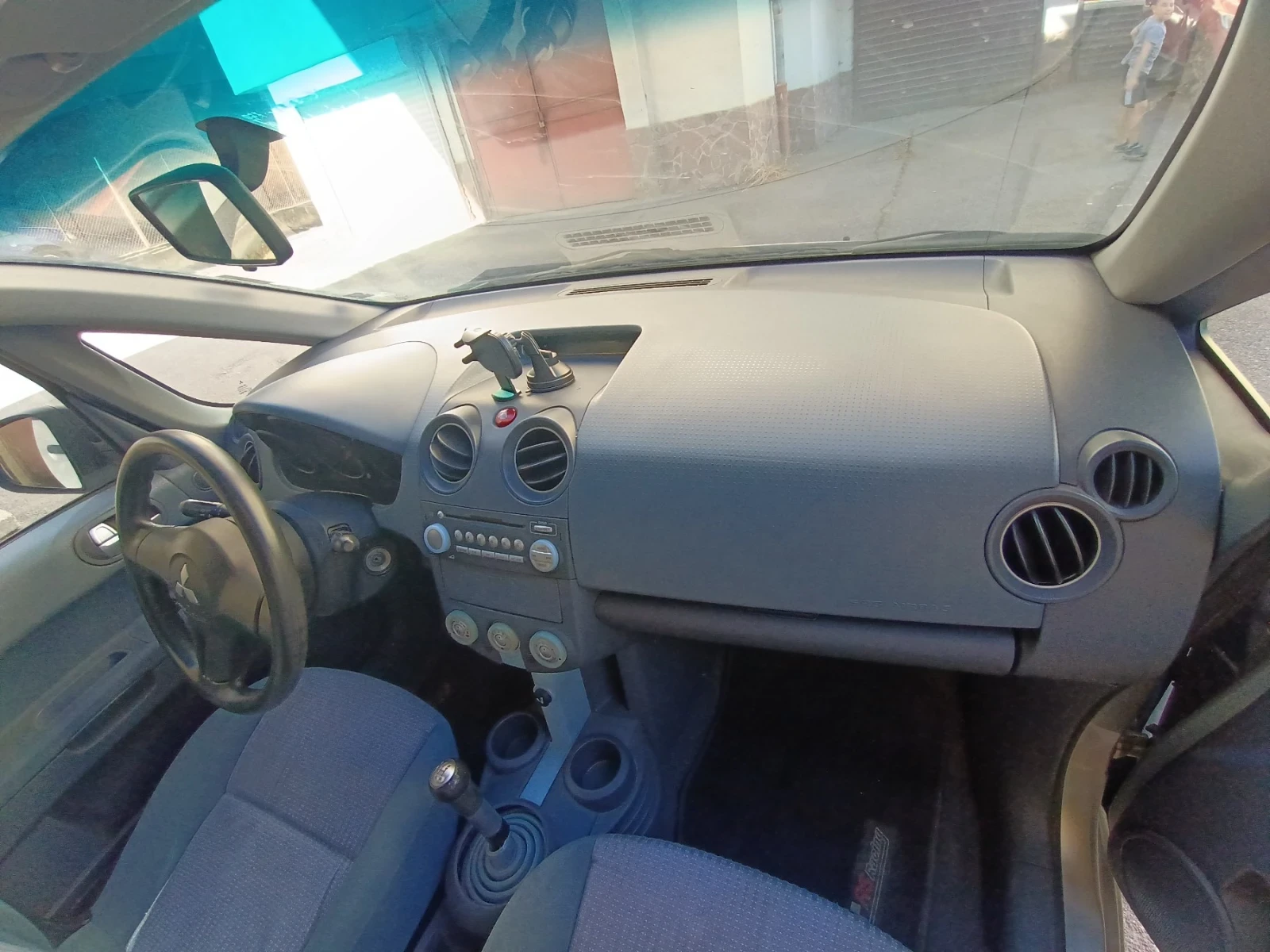 Mitsubishi Colt 1.3i 16v CZ3 - изображение 7