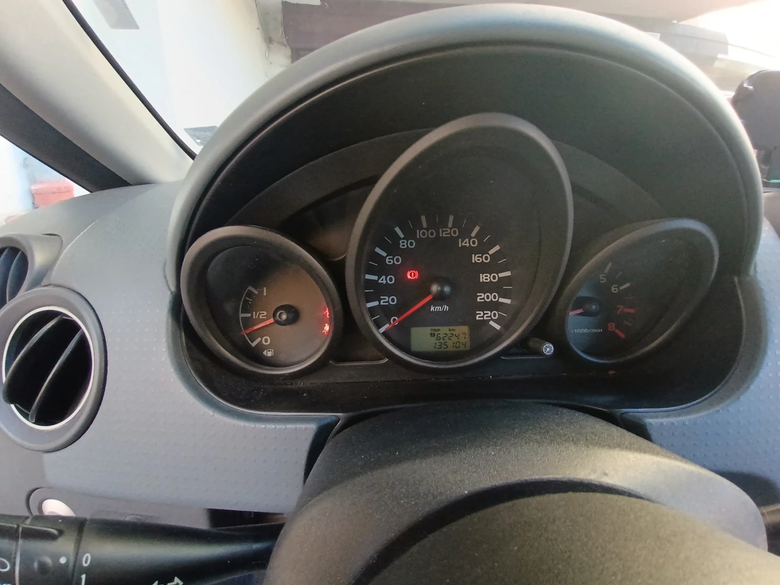 Mitsubishi Colt 1.3i 16v CZ3 - изображение 6