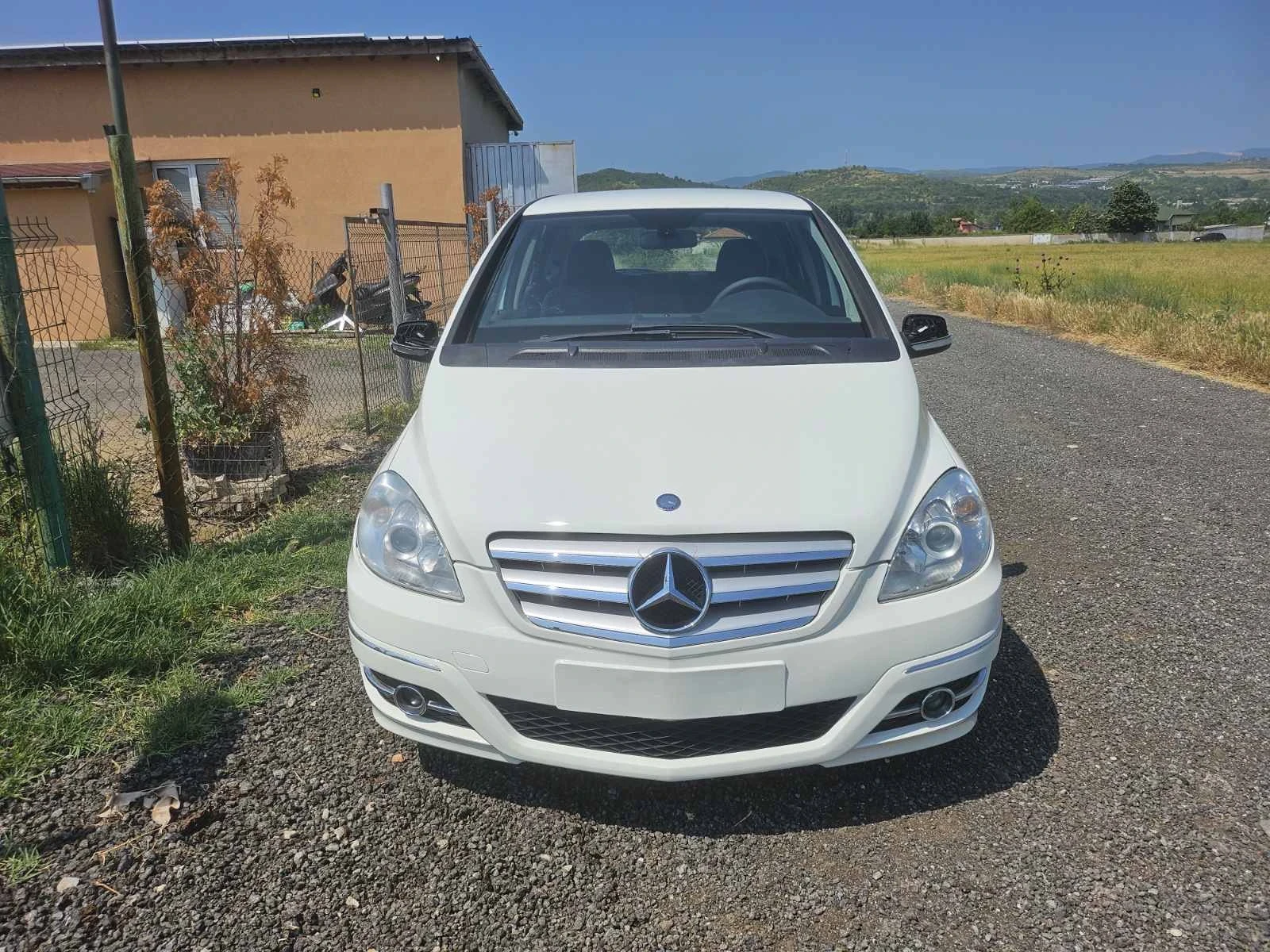 Mercedes-Benz C 200  - изображение 2