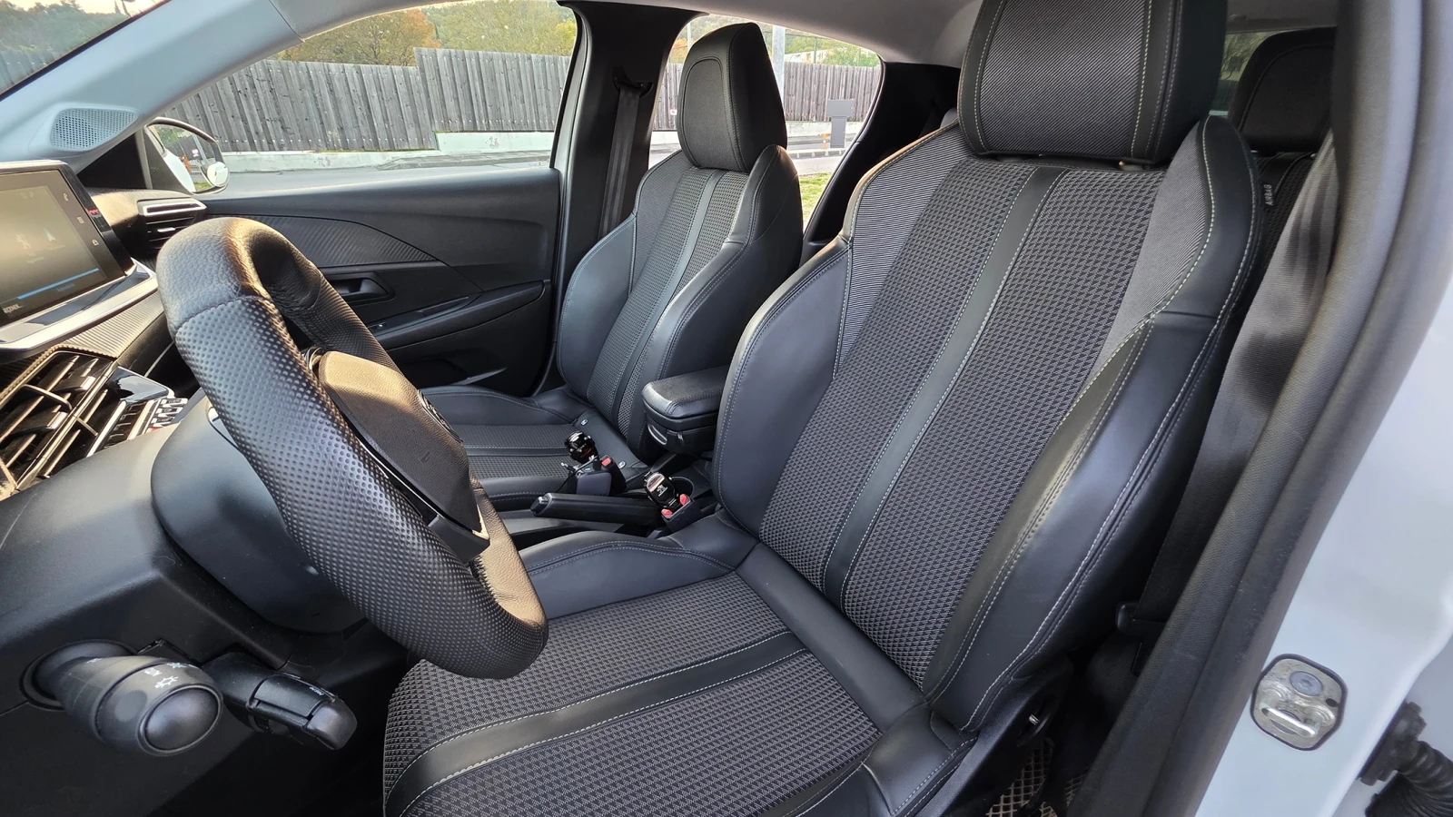 Peugeot 208 1.5 BlueHDI | Mobile.bg   16