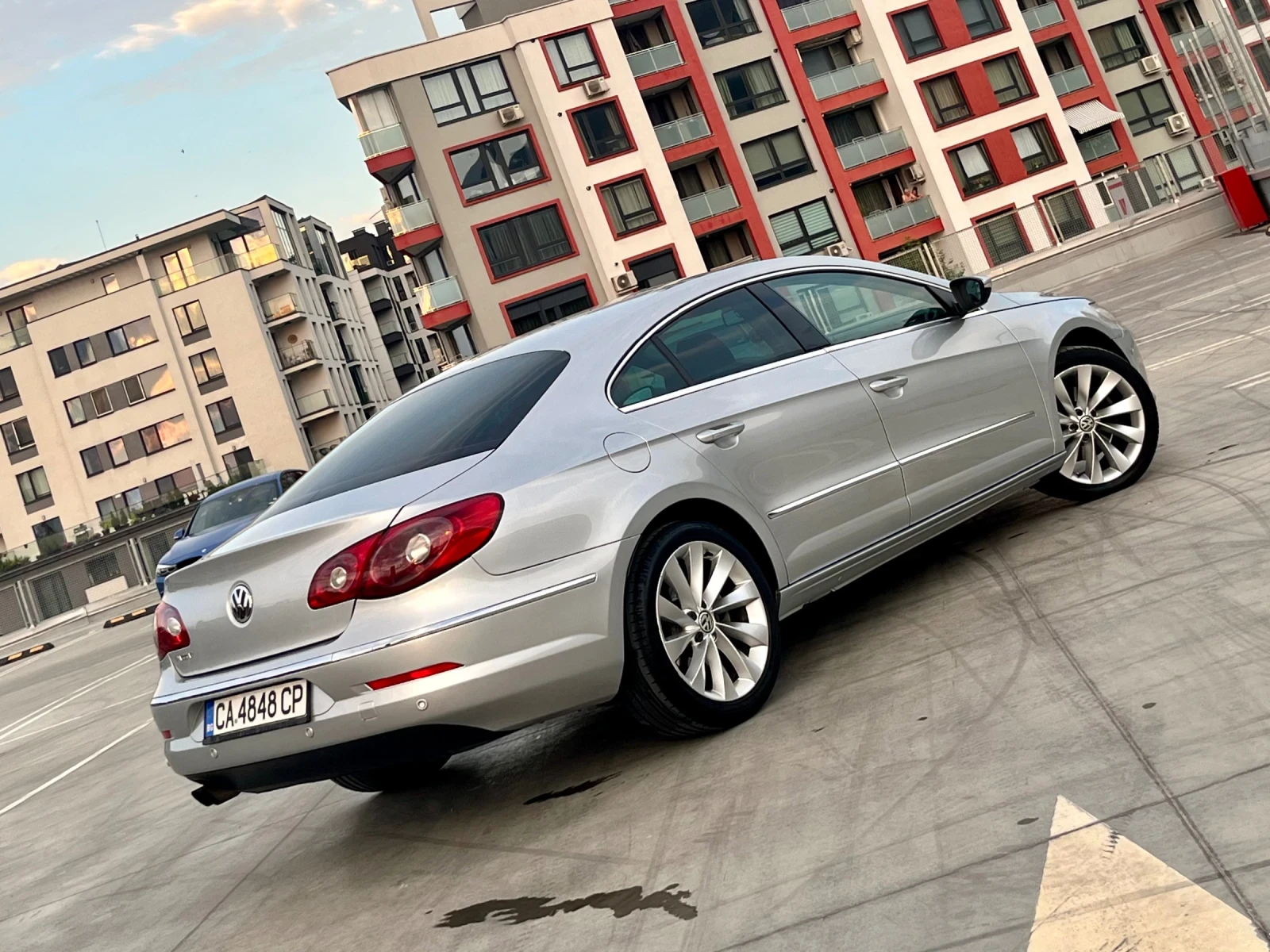 VW Passat от България, всички екстри - изображение 10