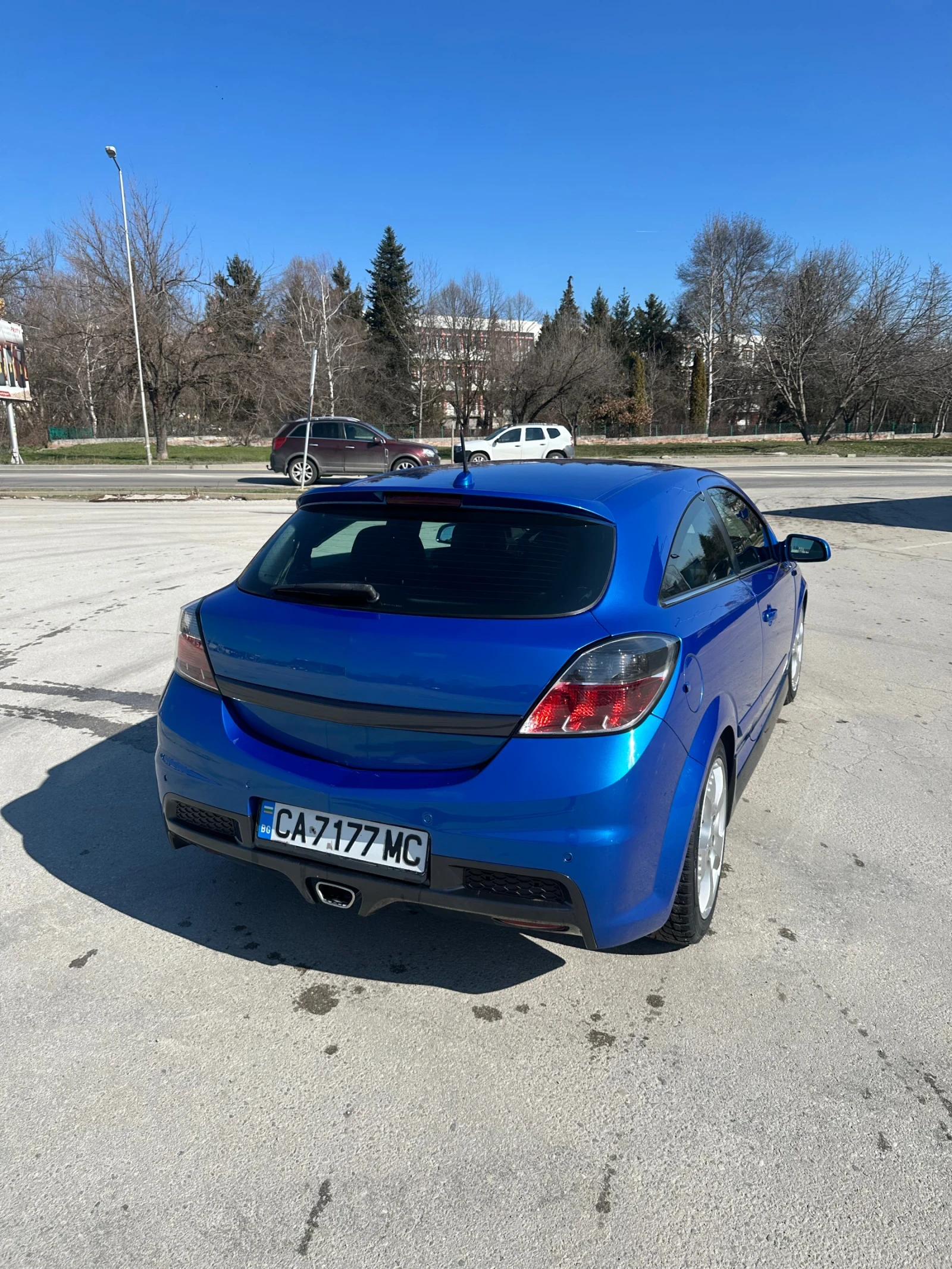 Opel Astra OPC - изображение 4