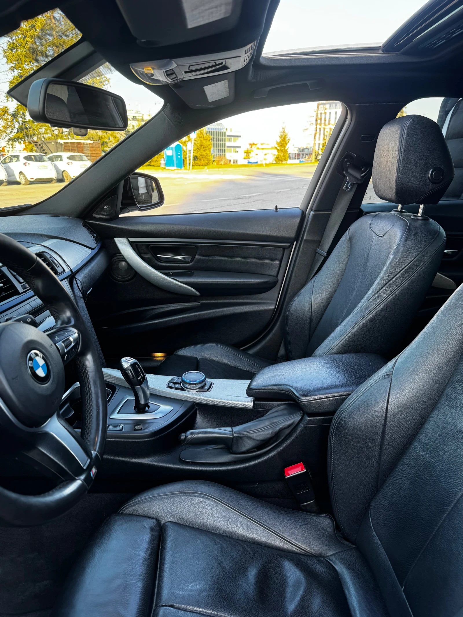 BMW 335, снимка 13 - Автомобили и джипове - 53801440