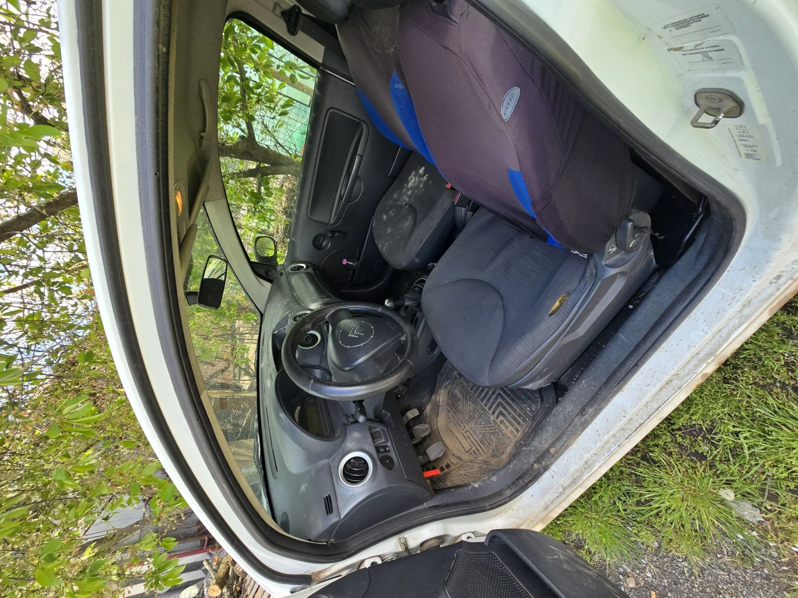 Citroen C2 1, 4 Hdi, снимка 7 - Автомобили и джипове - 54571636