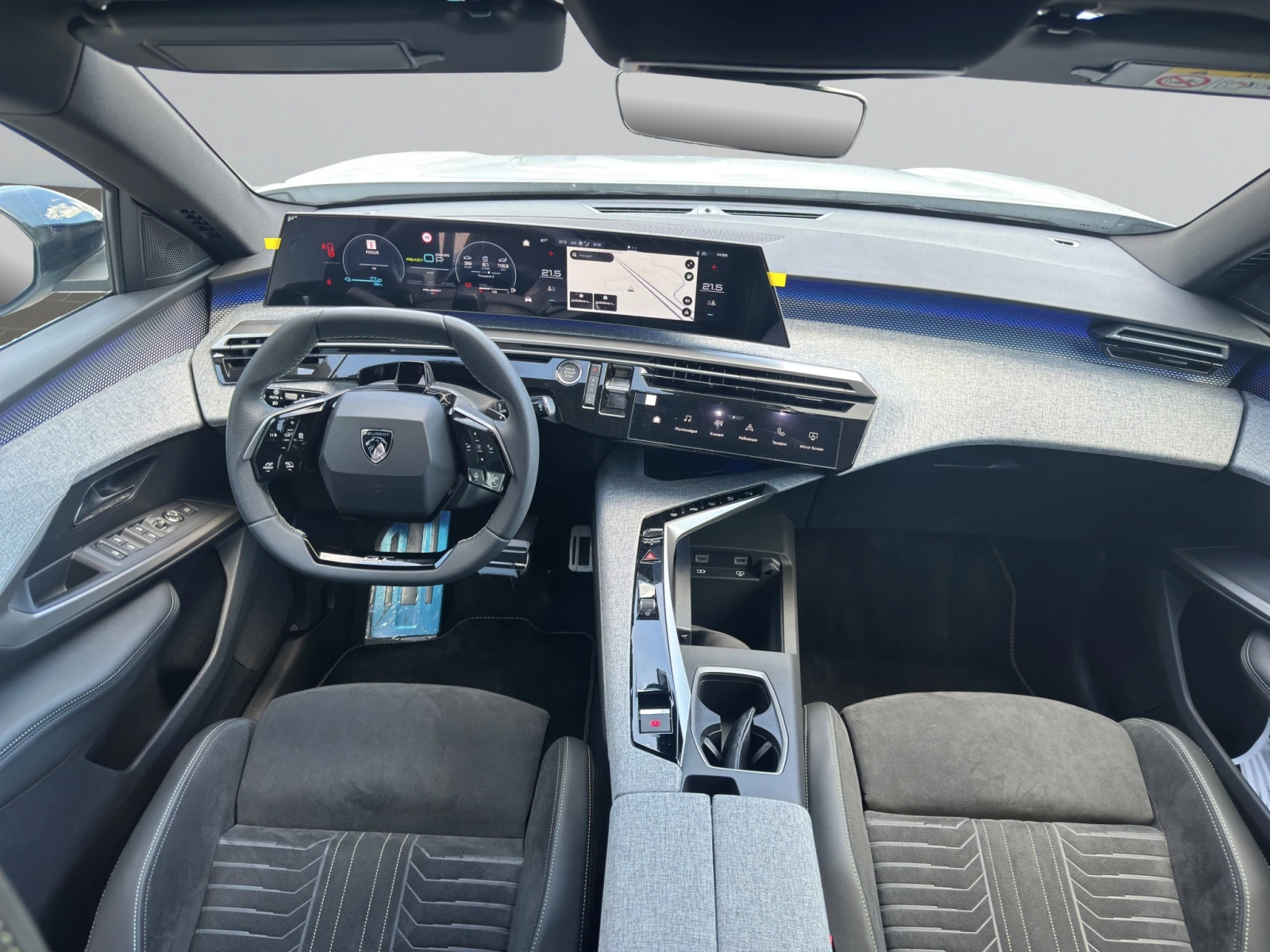Peugeot 5008 PEUGEOT 5008 GT EXCLUSIVE 1.6 PLUG IN HYBRID e-DCS, снимка 10 - Автомобили и джипове - 54718884