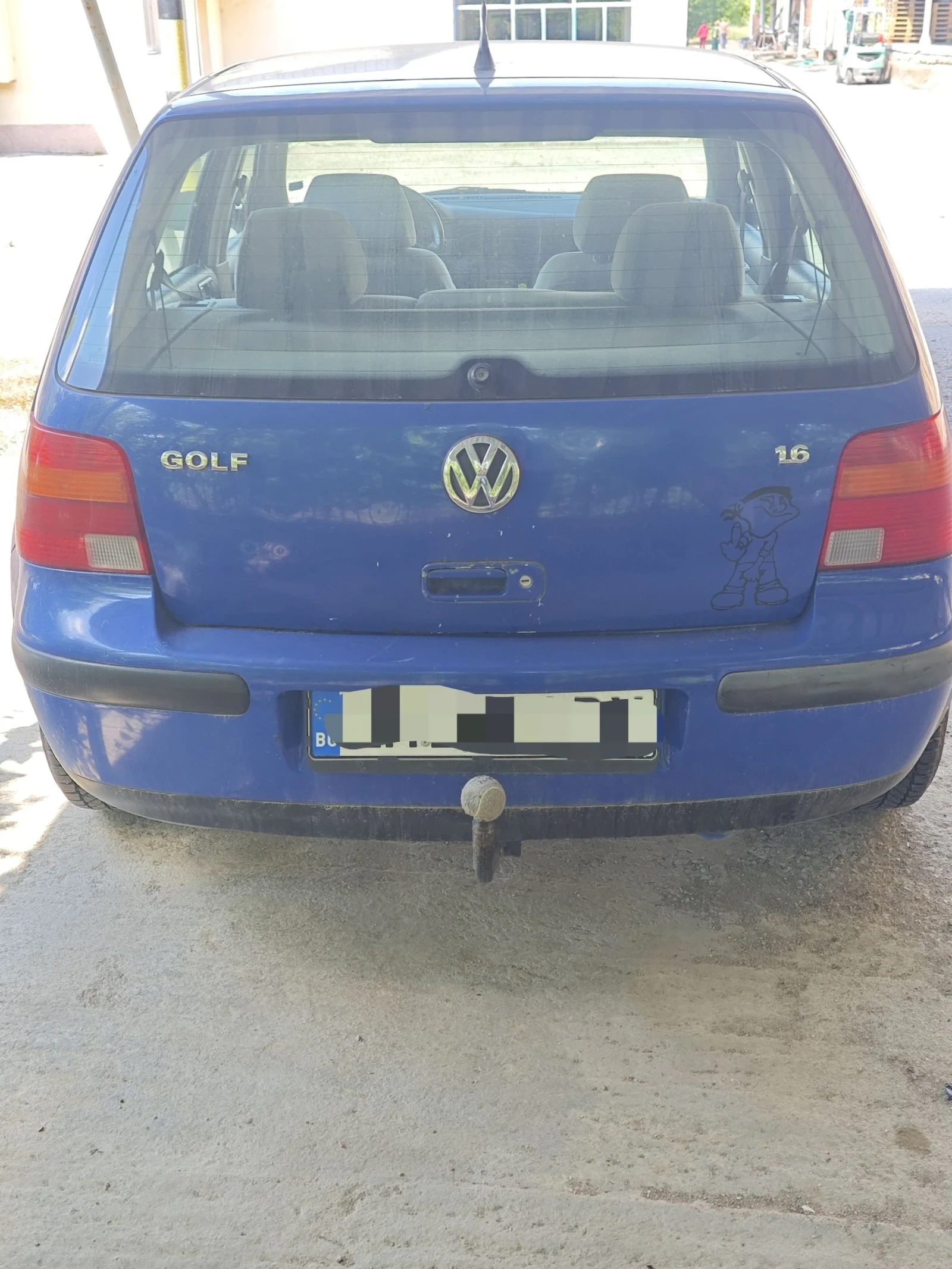 VW Golf 1.6, снимка 4 - Автомобили и джипове - 54812364