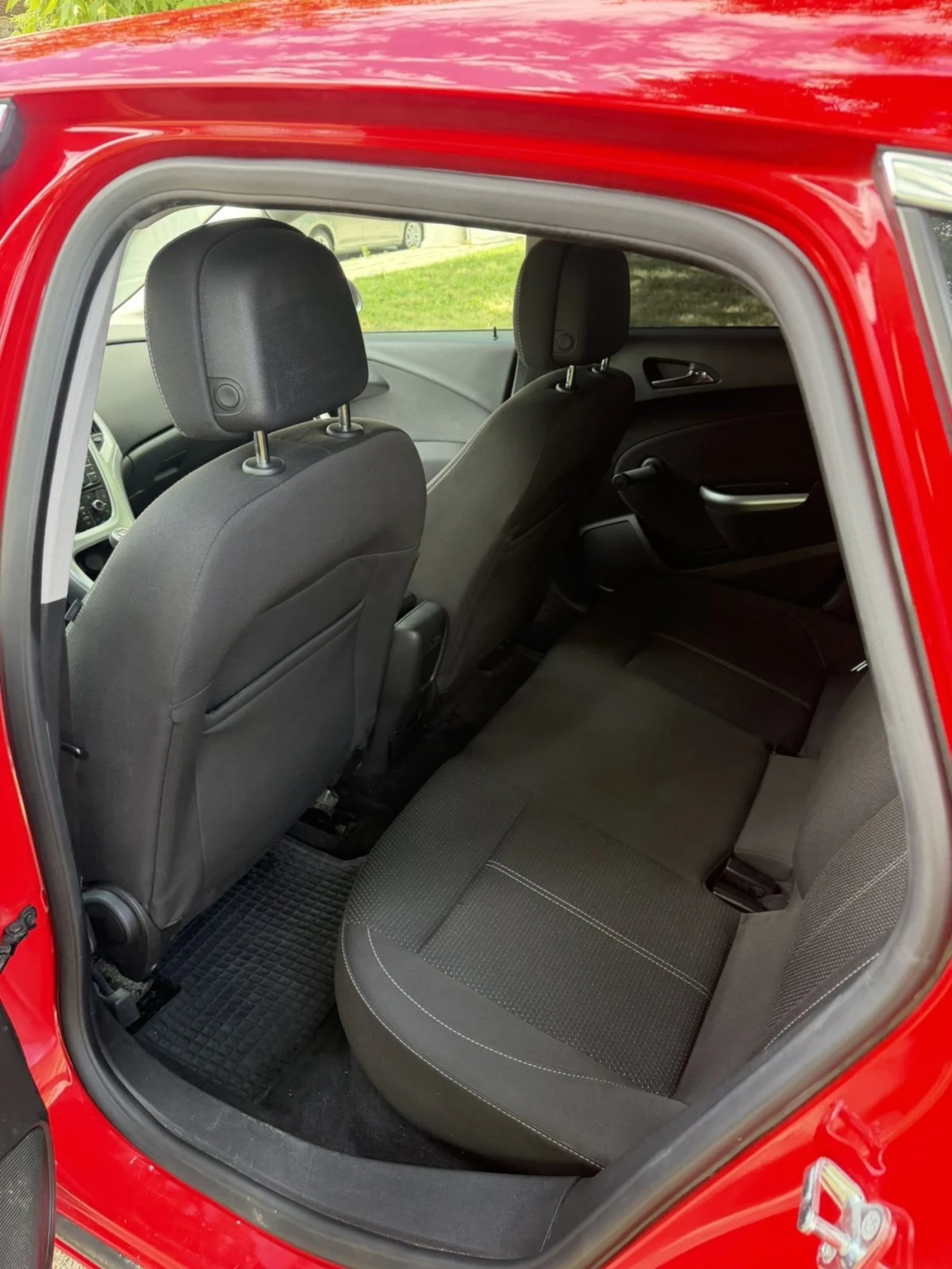Opel Astra, снимка 11 - Автомобили и джипове - 54891595