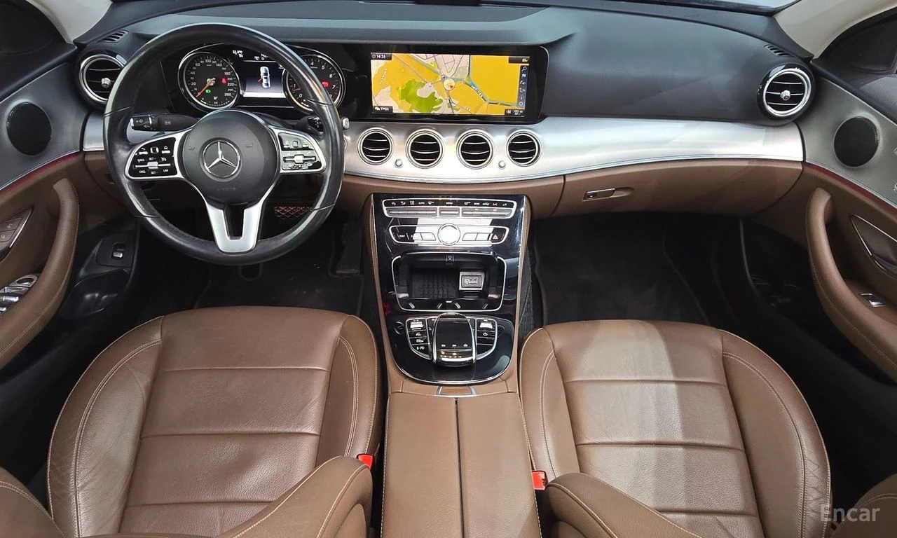 Mercedes-Benz E 300 Avantgarde* ПОДГРЕВ* КАМЕРА* KEYLESS* ШИБИДАХ* , снимка 7 - Автомобили и джипове - 54895066