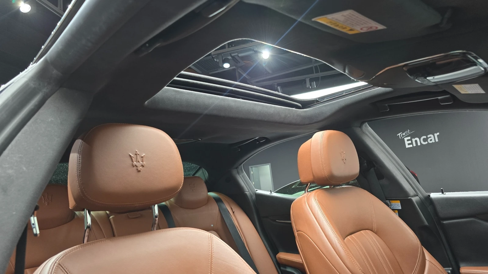 Maserati Ghibli 3.0 V6 Twin Turbo, снимка 14 - Автомобили и джипове - 55221634