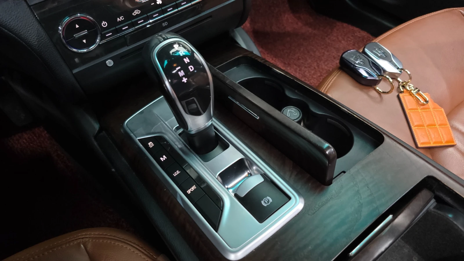 Maserati Ghibli 3.0 V6 Twin Turbo, снимка 7 - Автомобили и джипове - 55221634