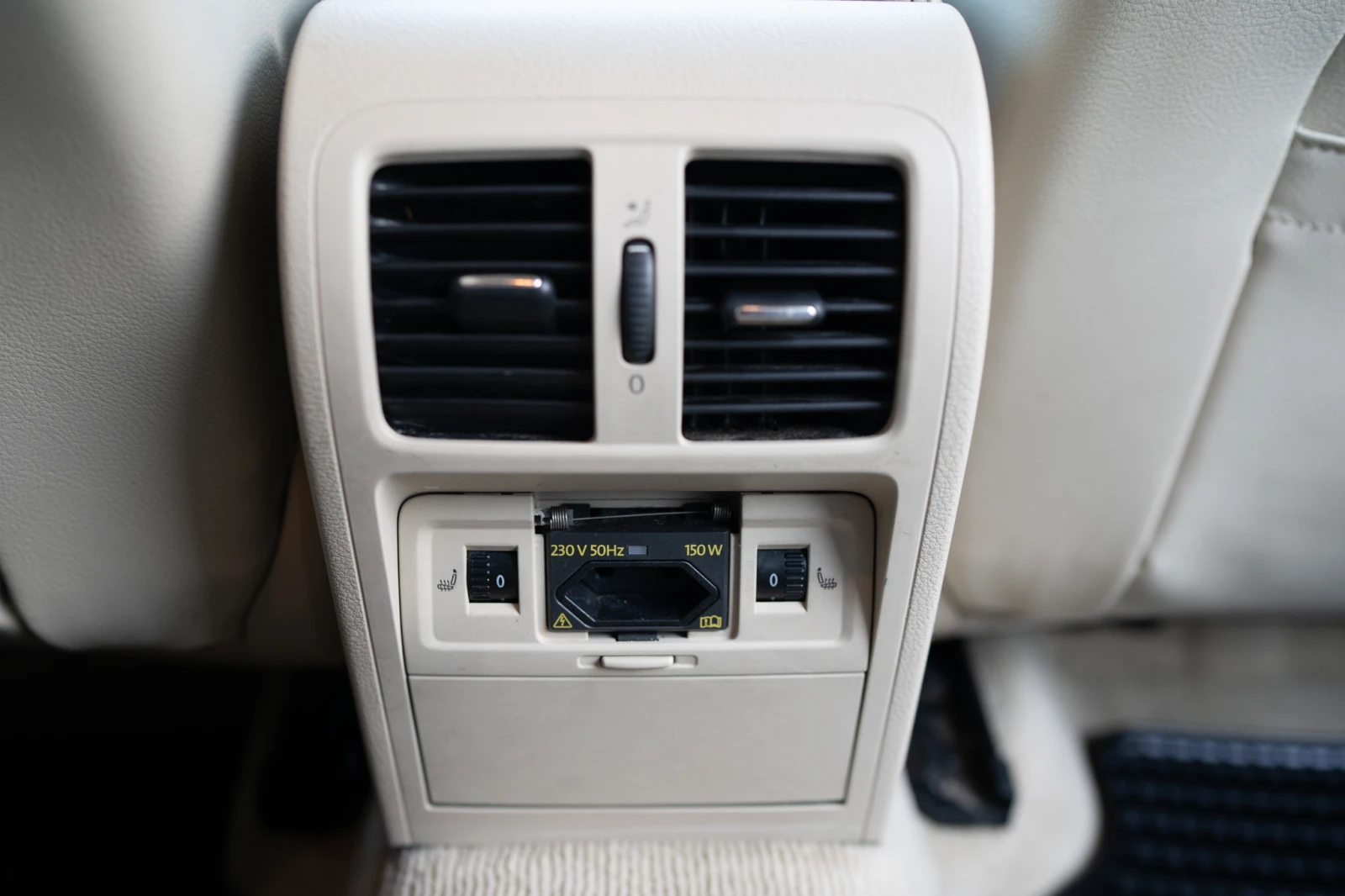 VW Passat Variant, снимка 8 - Автомобили и джипове - 55354118