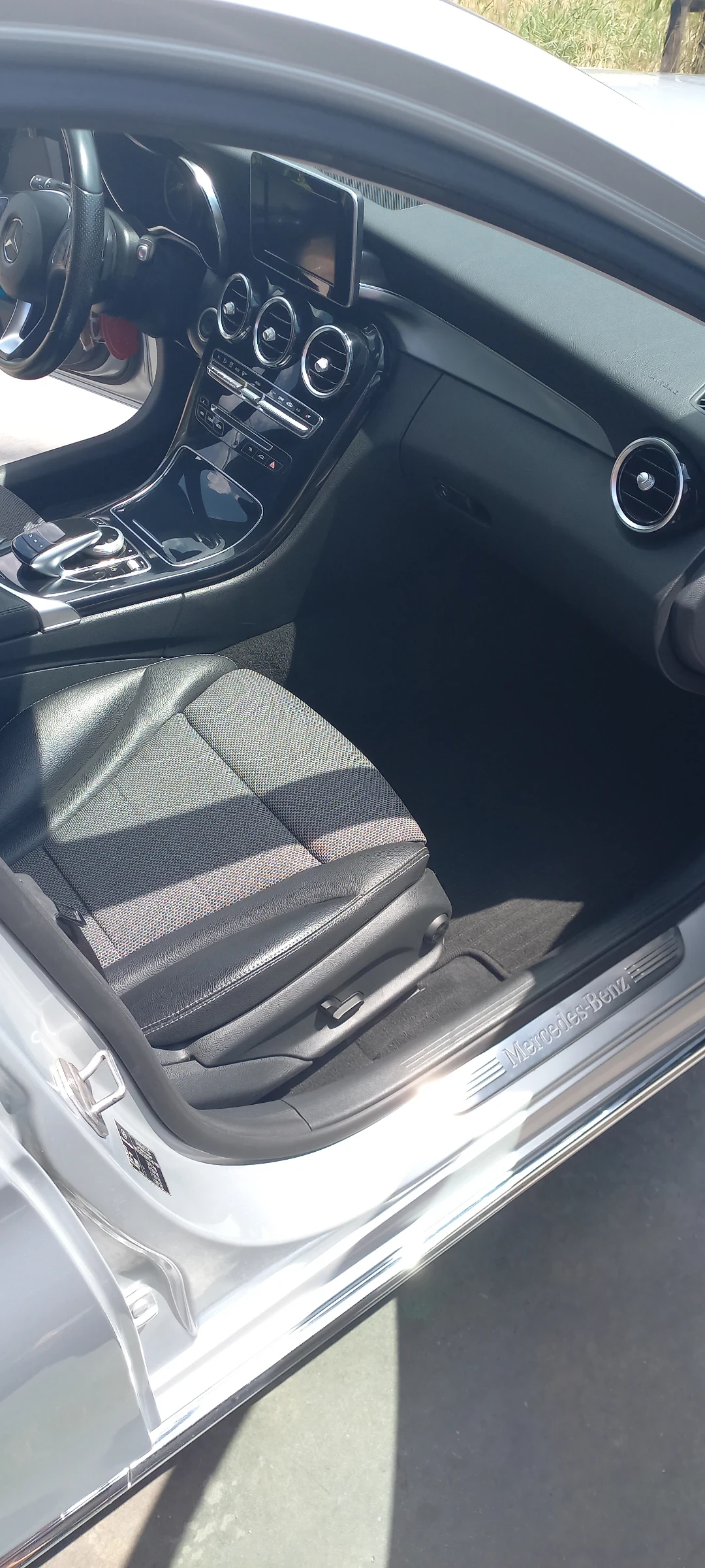 Mercedes-Benz C 220 4х4, снимка 7 - Автомобили и джипове - 55363949