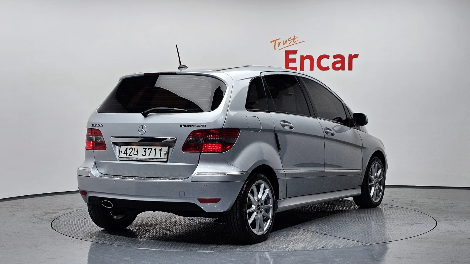 Mercedes-Benz B 200 ЛЮК* КРАЙНА ЦЕНА, снимка 2 - Автомобили и джипове - 55496186