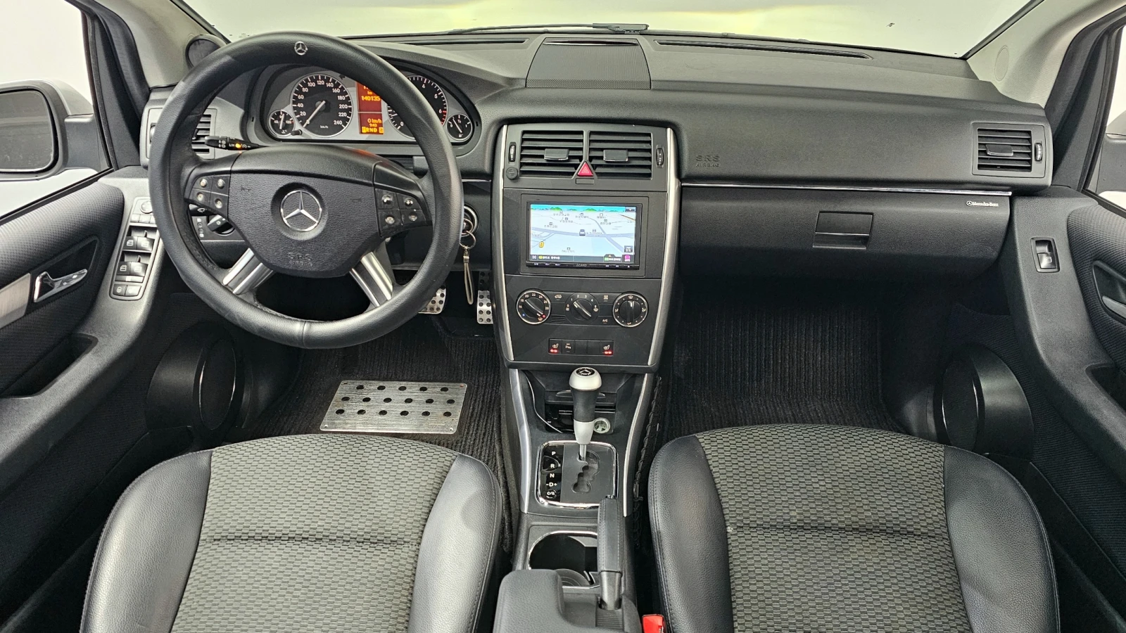 Mercedes-Benz B 200 ЛЮК* КРАЙНА ЦЕНА, снимка 7 - Автомобили и джипове - 55496186