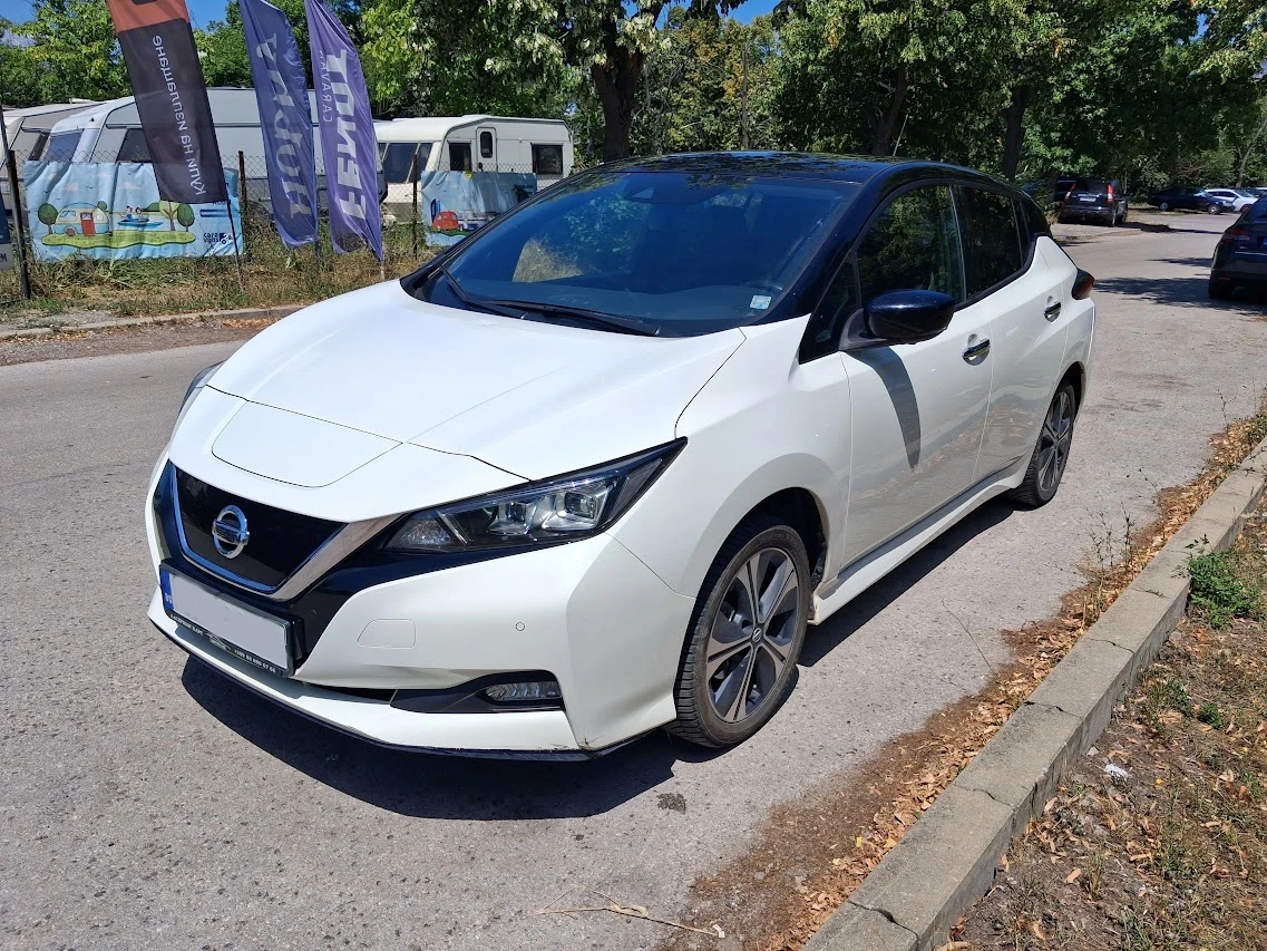 Nissan Leaf  62kW, ProPilot, OTA Update