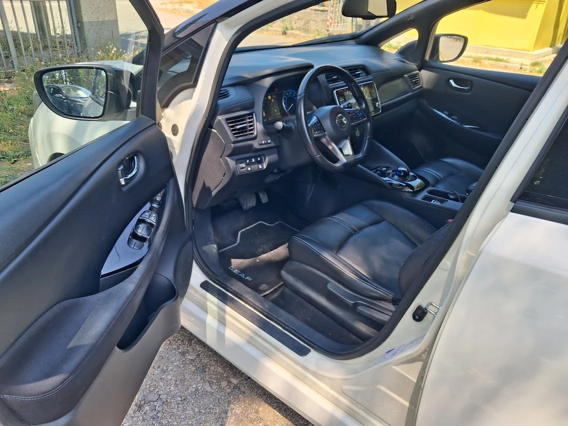 Nissan Leaf  62kW, ProPilot, OTA Update, снимка 9 - Автомобили и джипове - 55535399